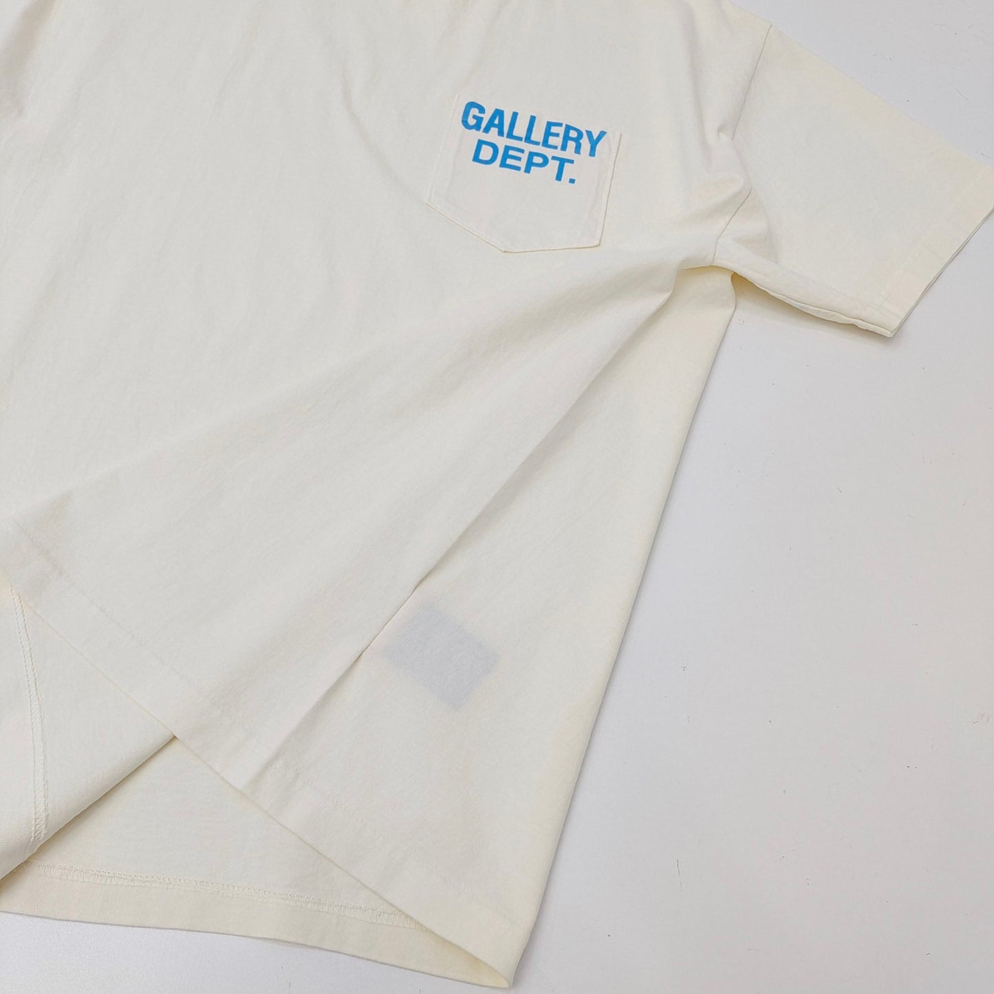 Gallery Dept Basic Print Pocket Tee